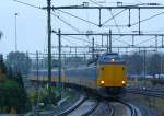 Unit 4076 entering Deventer on a cold and dark november day 28-11-2013.