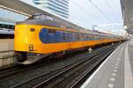 NS 4012 stands in Arnhem Centraal on 5 April 2018. 