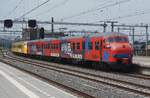 De Karel 466 shows herself at Amersfoort on 31 May 2026 as part of the 60th anniversary of Dutch EMUs Plan V/Mat'64. NSM's yellow 876. red 466 of De Karel  and Keolis' blue and white 904 -the three only operational Plan Vs- presented themselves to 250+_ disciplined photographers at Amersfoort on that glorious 31 May 2026.