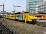 Unit 910 and 471 Utrecht Centraal Station 24-03-2010.