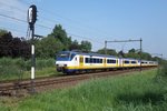 SGM 2143 passes Dordrecht Bezuydendijk on 26 Augustus 2016.