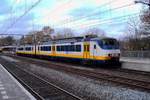 NS 2121 stands at Ede-Wageningen on 29 November 2011.