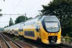 On 8 July 2003 NS 8420 speeds through Arnhem-Velperpoort.