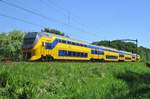 NS 9564 passes through Tilburg Oude Warande on 26 May 2017.