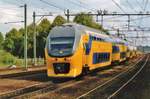 NS 9427 passes through Geldermalsen on 17 August 2007.