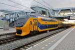 NS 9411 stands in Arnhem Centraal on 4 October 2017.