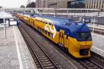 Showing the new NS Flow design, 9512 enters Arnhem Centraal on 14 November 2021.