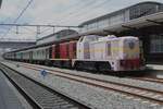 VSM 2530 Bisschop (Bishop, due to the purple-pink colour) arrives at Amersfoort with an extra train on 8 June 2024.