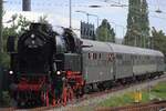 It is Saturday 5 September 2026 and the first saturday of September and that means the VSM train bonanza  Terug naar Toen  (Back to Yonder) that sees every hour a steam train between the VSM's head quartes Beekbergen and Apeldoorn (connecting to the national railways network); five steam trains to Dieren (connecting with the national railways network) and every 45 minutes a steam train to and from Loenen. The first of five steam trains between Loenen and Dieren arrives at Dieren, sadly with an 18minute delay and is hauled by ex-SSN 65 018.