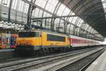 NS 1613 with CNL stands in Amsterdam Centraal on 24 October 2009.