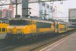 On 18 January 2001 NS 1851 stands at Den Haag CS. Loco, double deck coach and ICR (bluer and yellow coaches) are all gone now.