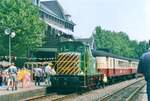 ZLSM Esslinger EH 244 stands in Simpelveld on 12 June 2000.