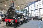 NS 326 stands in the NSM in Utrecht Maliebaan on 9 March 2014.