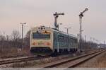 10.02.2019 | Ostrów Mazowiecka - MRD 4215 as special left the station, going to Ostrołęka.