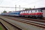 On 14 September 2018, EP09-019 calls at Hranice nad Morave with an EC Prague--warsaw via Ostrava.