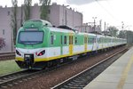 EN57AKM-1614 quits Warszawa Wschodnia on 1 May 2016.