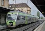 The BLS NINA RABe 525 008 on the way to Bern is waiting his deparature in Neuchâtel. 

26.06.2024