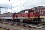 ZSSK 736 102 shunts passenger stock at Bratislava hl.st. on 19 September 2017.