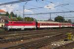 On 29 May 2015, ZSSK 240 098 enters Bratislava hl.st.