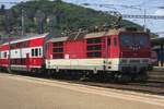 ZSSK 263 003 enters Bratislava hl.st.
