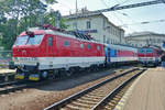 ZSSK 350 013 leaves Bratislava hl.st.