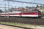 ZSSK 362 004 quits Bratislava hl.st.