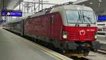 Electric locomotive 383 109-6 is entering the main station of Vienna with its train. May 7. 2026