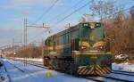 Diesel loc 644-018 is running through Maribor-Tabor on the way to Studenci station.