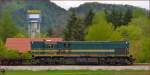 Diesel loc 644-005 pull freight train through Limbuš on the way to Tezno yard. /10.4.2014