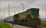 Diesel loc 664-106 pull MV247 'Citadella' through Cirkovce-Polje on the way to Budapest. /22.8.2014