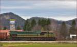Diesel loc 664-113 pull freight train through Limbuš on the way to Tezno yard. /22.12.2014