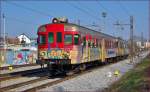 Multiple units 814-034 are running through Maribor-Tabor on the way to Ormož. /13.3.2014