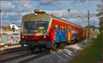 Multiple units 814-124 run through Maribor-Tabor on the way to Ormož. /4.11.2014