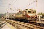 The 363 038 with the nouvernigth-train from Zurich to Beograd.
03.05.2001
(analog Photo)