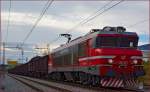 Electric loc 363-031 pull freight train through Maribor-Tabor on the way to the north.