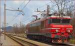 Electric loc 363-030 is running through Maribor-Tabor on the way to Tezno yard. /5.3.2014