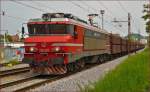 Electric loc 363-010 pull freight train through Maribor-Tabor on the way to Koper Port.