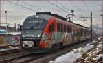 Multiple units 312-115 run through Maribor-Tabor on the way to Zidani Most.