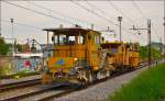 Railway construction machine PL-22 is running through Maribor-Tabor on the way to Pragersko.