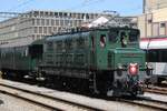 Recently restored SBB Historic 10664 lowers her pantograph after having set herself to an extra train. This loco did not participate in the train bonanza that is organised by Verein Mikado 1244 at Brugg AG, but enhances the joy of the hundreds of railway fans gathered at Brugg AG. The loco had a jubilee of her own since Class Ae 3/6I celebrates her centenary in Switzerland as the first locos were delivered in 1926.