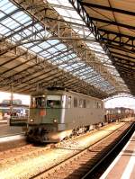 SBB Ae 6/6 in the stations hall of Lausanne.