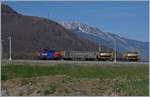 A SBB Cargo Eem 923 with a Cargo Train by Bex.
27.03.2017