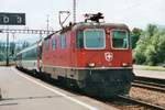 On 27 May 2002 SBB 11209 calls at Sargans.