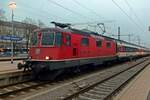 On 2 January 2020 SBB 11303 stands in front of an EC service from Zürich HB at Singen (Hohentwiel) and will get swapped for an ÖBB Taurus.