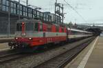 SBB 11109 departs with an IC to Schaffhausen from Zürich HB on 19 May 2023.