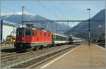 Re 4/4 II 11194 with the IR 2159 Basel - Locarno in Giubiasco. 
23.03.2011