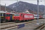 In Balstal, among others, the Re 456 094 is in the advertising livery 'Vögele Shoes' and even freshly pressed.

March 21, 2021