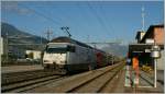 The  Federer  Re 460 003-7 an an other one are arriving at the Sion Station.
22.07.2012