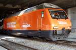 EasyJet has landed at Basel SBB on 7 June 2015: SBB advertiser 460 063.