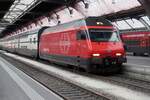 On 19 September 2021 SBB 460 022 enters Zürich HB.